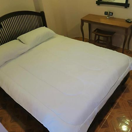 The Grand Palace Hostel Bangkok Exterior photo